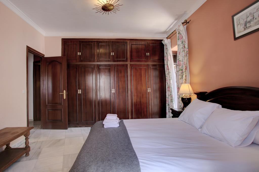 Holiday House Abul Beka Ronda Habitación foto